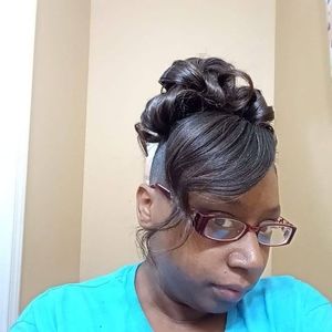 Meet your Posher, Lashunda